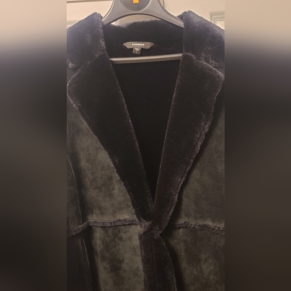 Express, Elegant Black Long Suede Coat, Size Large - Picture 2 of 13